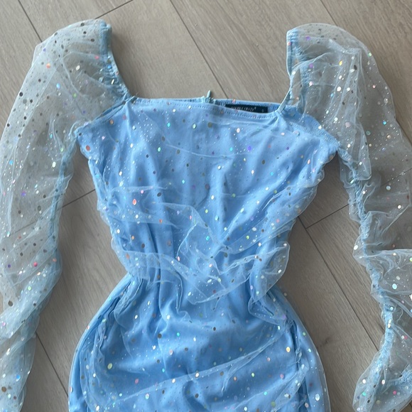 Cinderella inspired dress - Picture 2 of 2